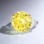 Рідкісний жовтий діамант на 15 каратів продають за $1,2 млн